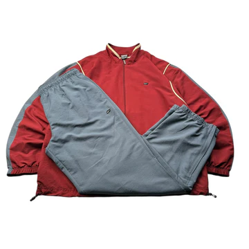 Nike Tracksuit (1)